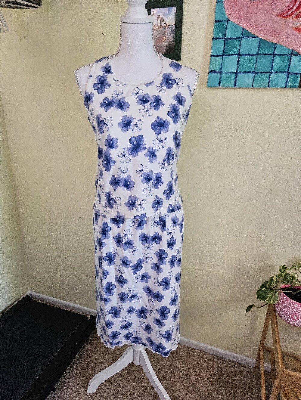 Liz Claiborne 2 Piece White Midi Dress with Floral Pattern Sz Xl Top & M Skirt